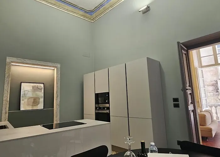 Apartmán Eleven Luxury - Dimora Affrescata Del '500 A Pochi Passi Dall'acquario *