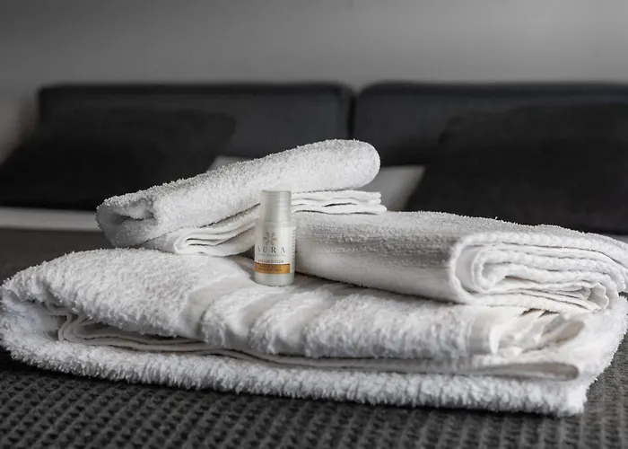 Eleven Luxury - Dimora Affrescata Del '500 A Pochi Passi Dall'acquario Janov