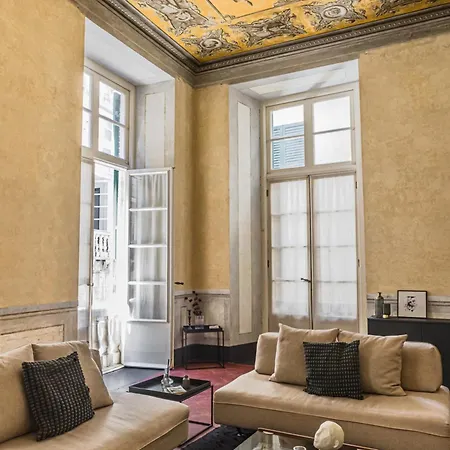 Eleven Luxury - Dimora Affrescata Del '500 A Pochi Passi Dall'acquario Apartment